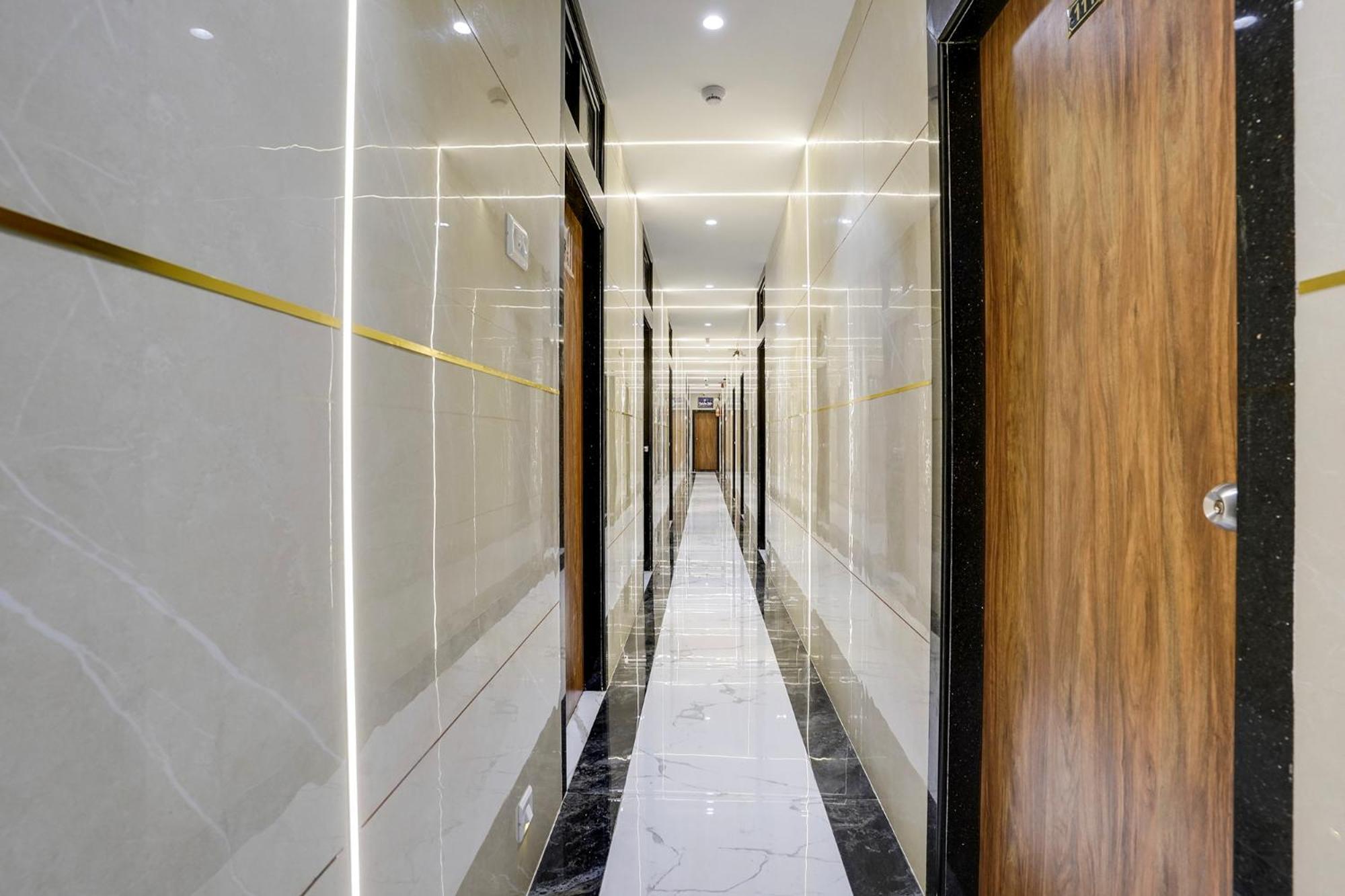 Fabhotel Rr Residency - Near Bkc Mumbai Exterior photo